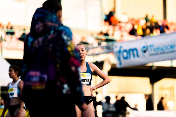 Carolin Hinrichs (VfL Loeningen) ueber 3000m Hindernis  am 28.05.2022 waehrend der World Athletics Continental Tour IFAM Oordegem in Oordegem